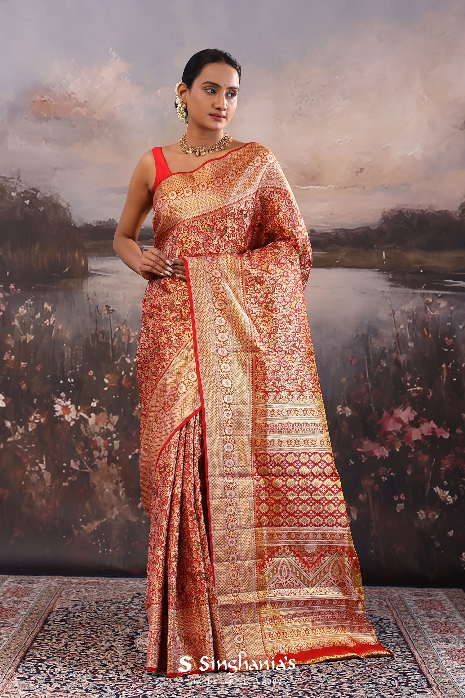 Red Kanjivaram Silk Saree With Brocade Design