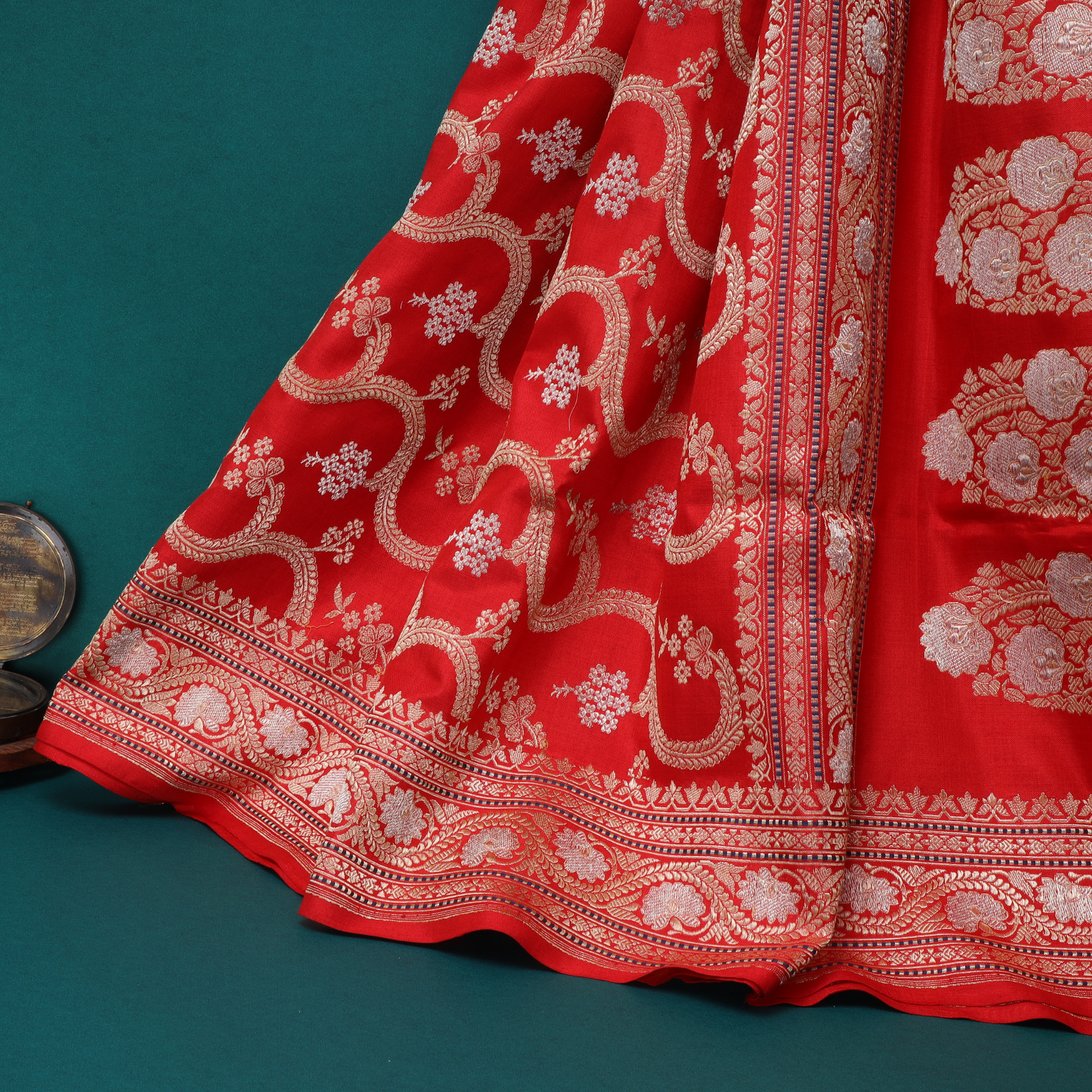Ganesh Chaturthi: A Celebration of Tradition, Devotion, and Elegance in Sarees