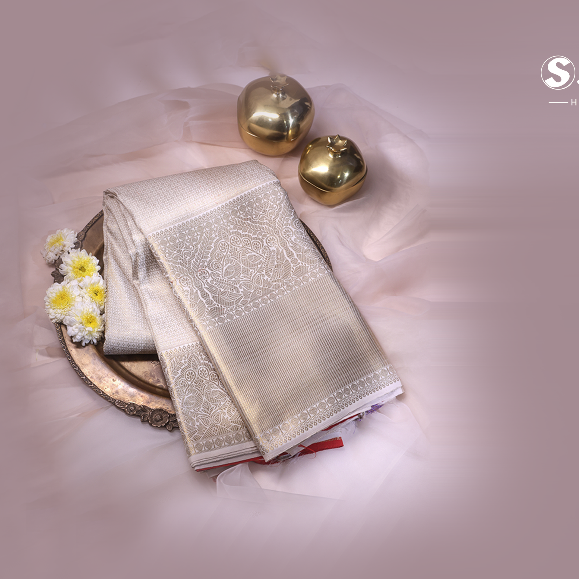 Where to Buy Wedding Sarees During Sravana Masam