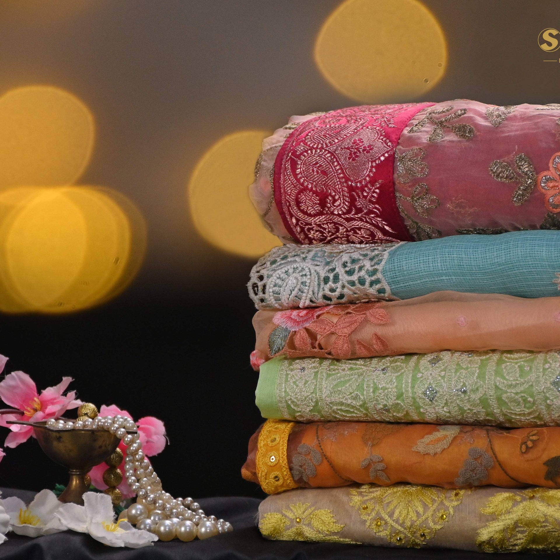 traditional silk saree simple embroidery designs for blouse