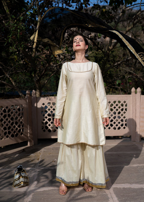 <img> Off White Cotton Silk Gota Patti Gharara Set