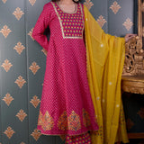 Pink Butti Chandary With Block Print Kurti Set