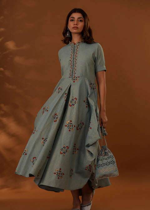 <img> Blue Handcrafted Double Side Drape Cotton Chola Dress