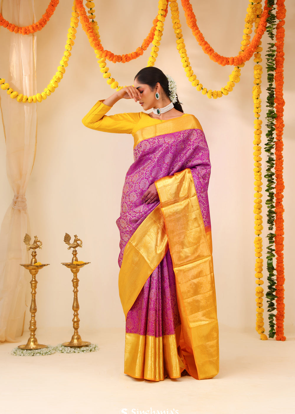 Dark Magenta Kanjivaram Silk Saree With Contrast Border