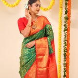 Cadmium Green Kanjivaram Silk Saree With Floral Jaal Design