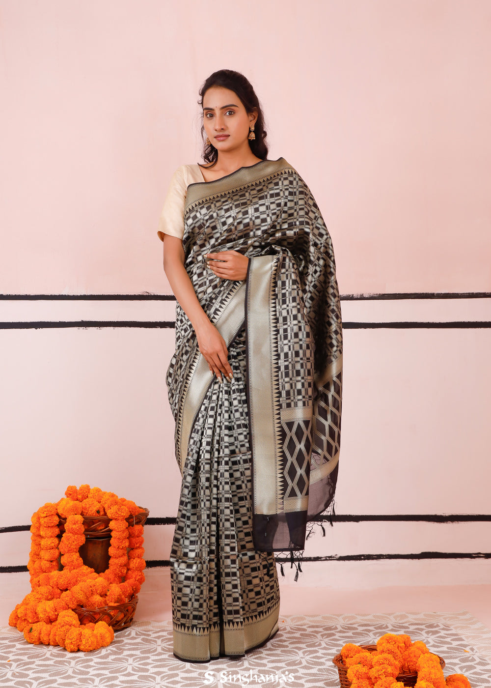 Aesthetic Black Banarasi Organza Saree With Geoemtrical Weaving