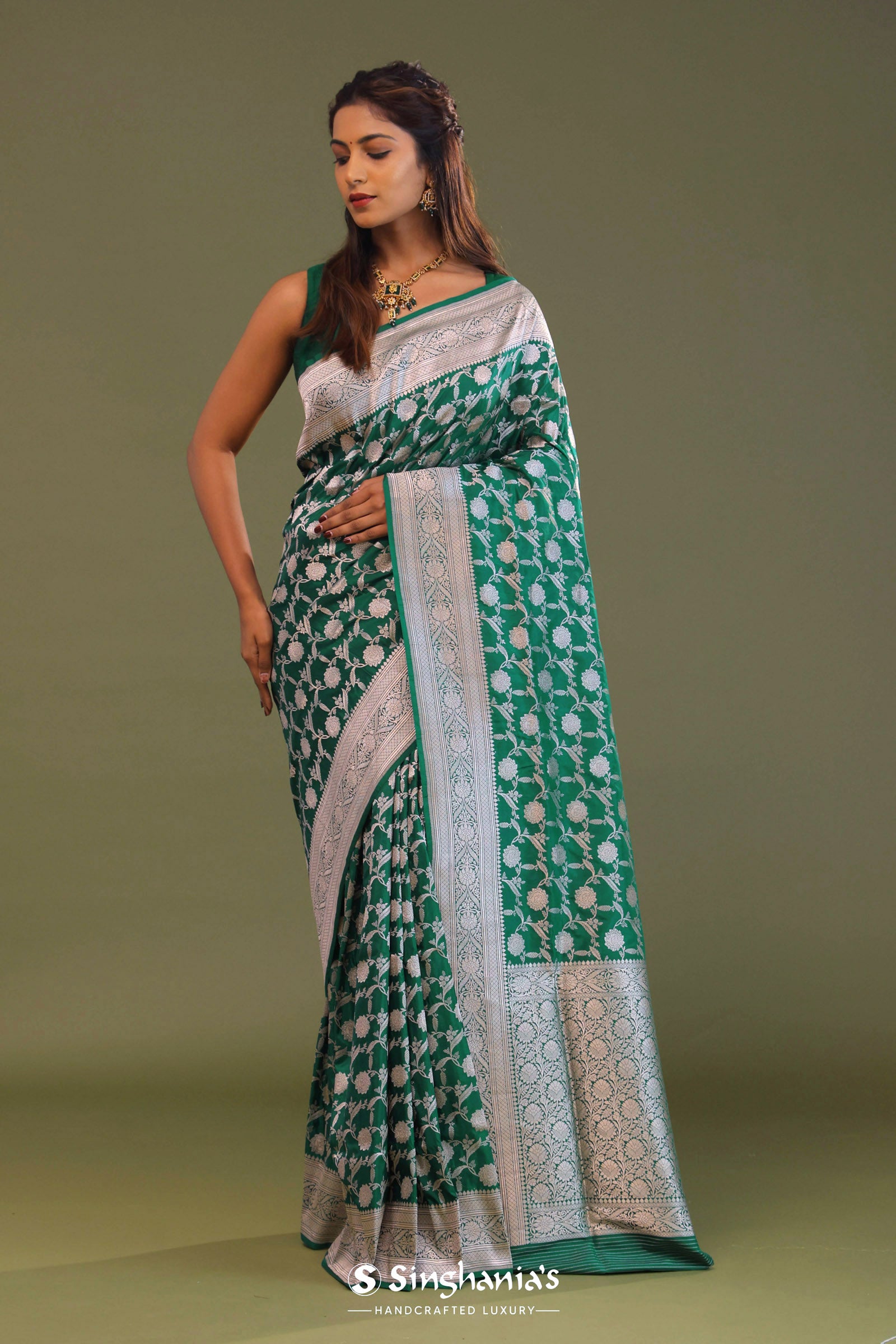 Dark Green Banarasi Saree With Leaf Jaal