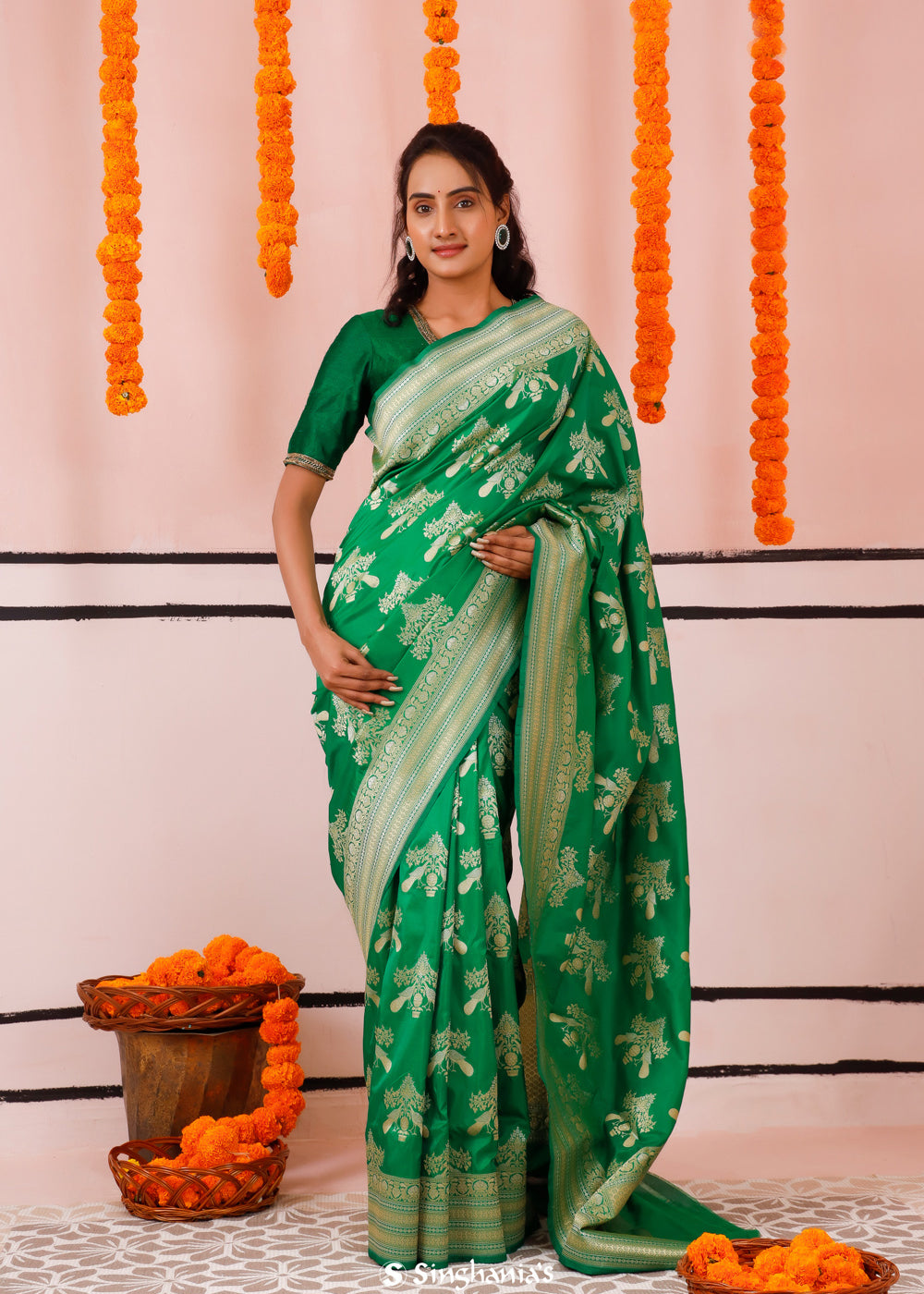 Irish Green Banarasi Silk Saree With Floral-Bird Weaving