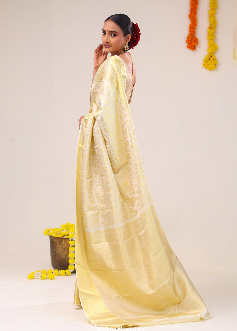 Ivory White Heritage Kanjivaram Silk Saree