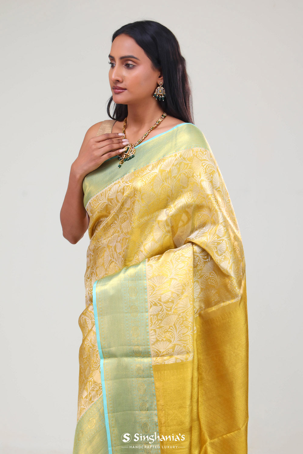 Light Gold Jaali Kanjivaram Silk Saree
