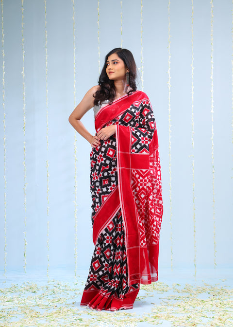 Dark Black Ikkat Cotton Saree With Contrast Border