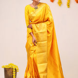 Arabian Gold Floral Jaal Kanjivaram Silk Saree