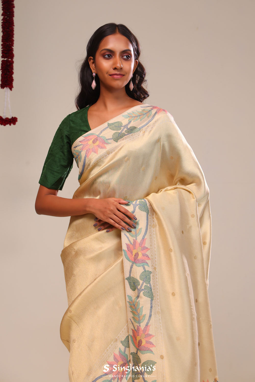 Light Gold Tissue Saree With Threadwork Embroidery