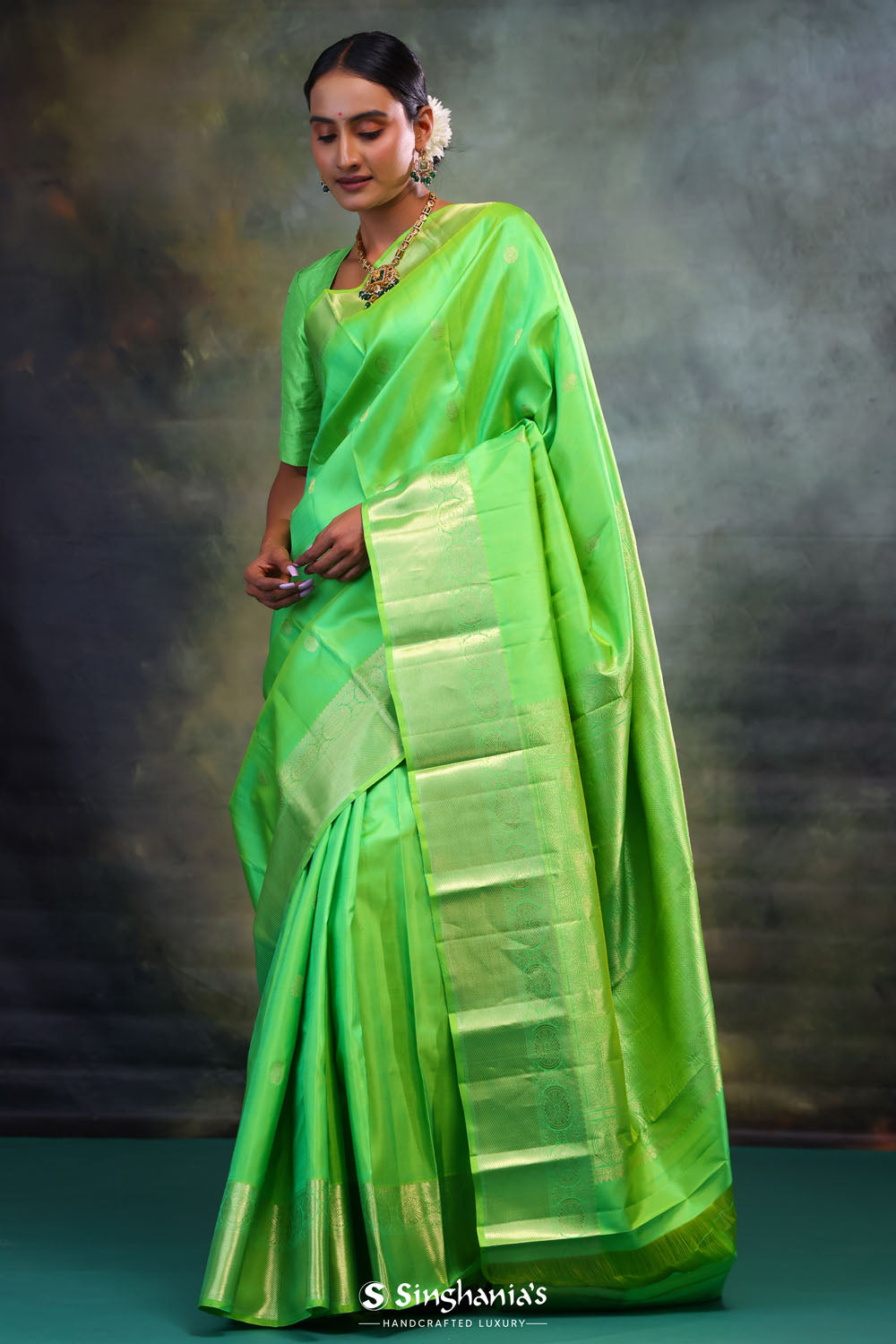 Paris Green Butti Kanjivaram Silk Saree