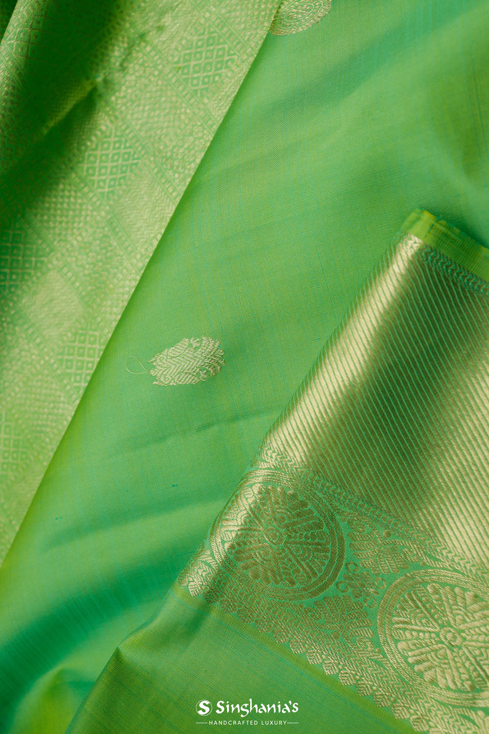 Paris Green Butti Kanjivaram Silk Saree