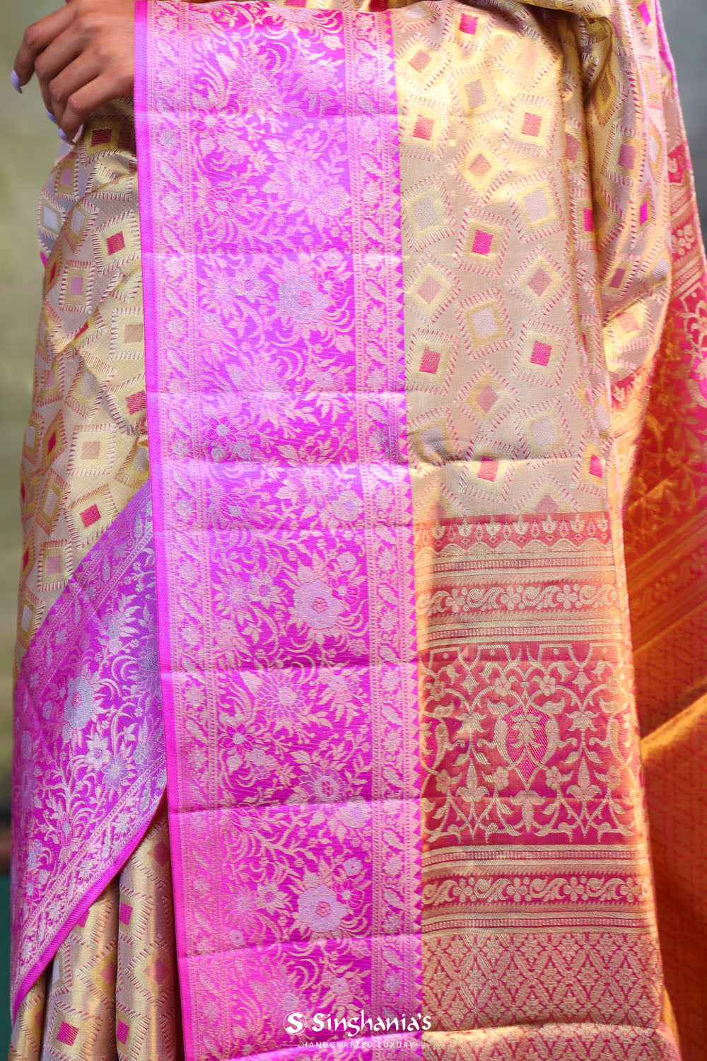 Dull Gold Kanjivaram Silk Saree With Contrast Border