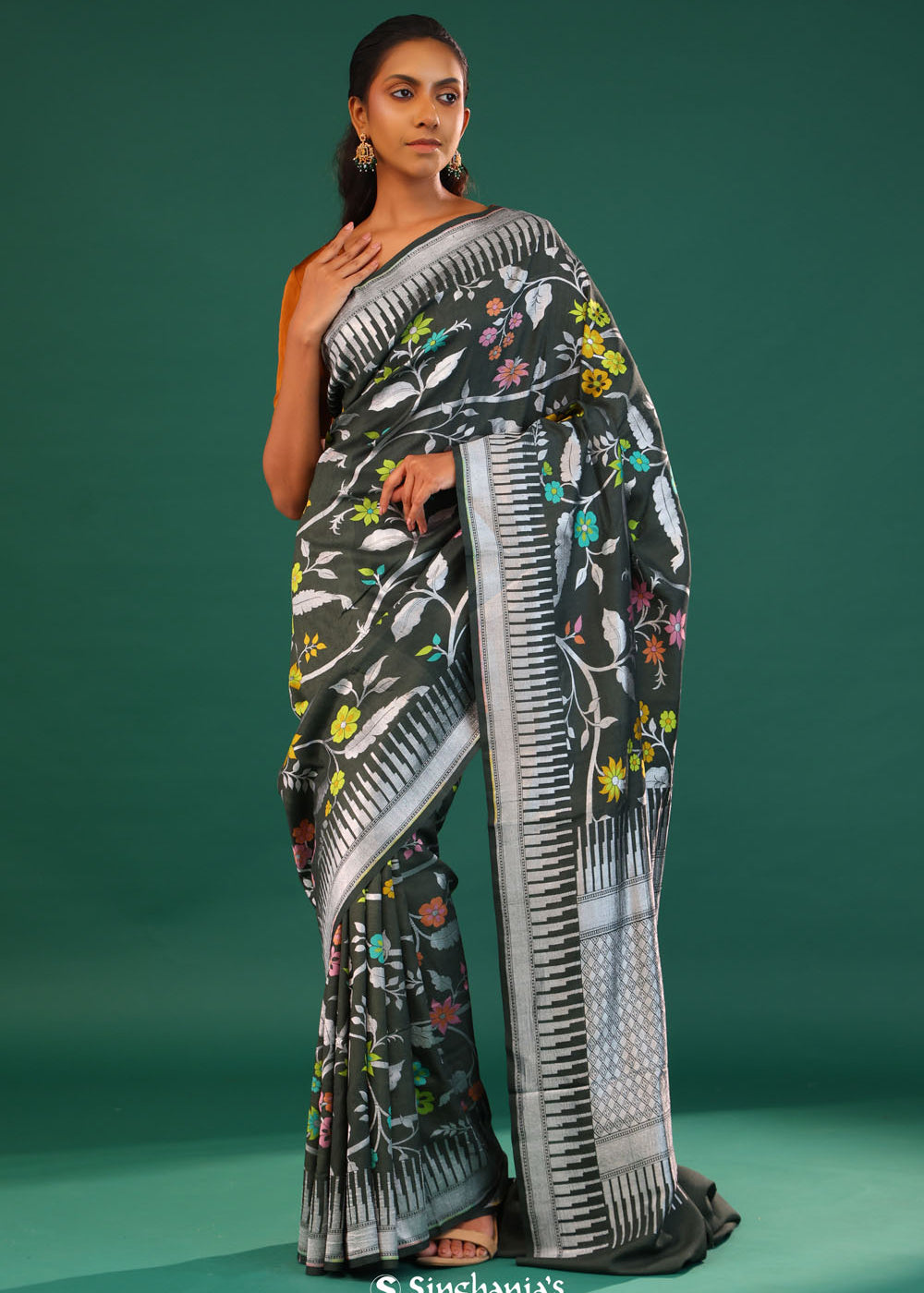 Feldgrau Green Banarasi Tussar Saree With Floral Jaal