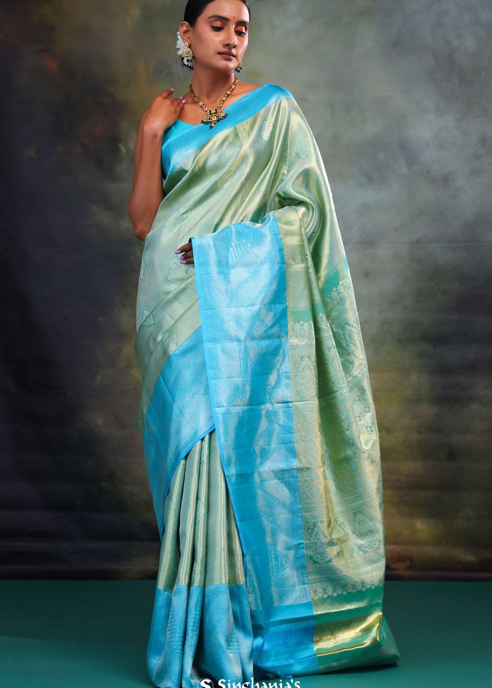 Jalli Kanjivaram Silk Saree In Tiffany Blue