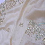 Ivory Whte Organza Embroidery Saree With Scallop Border
