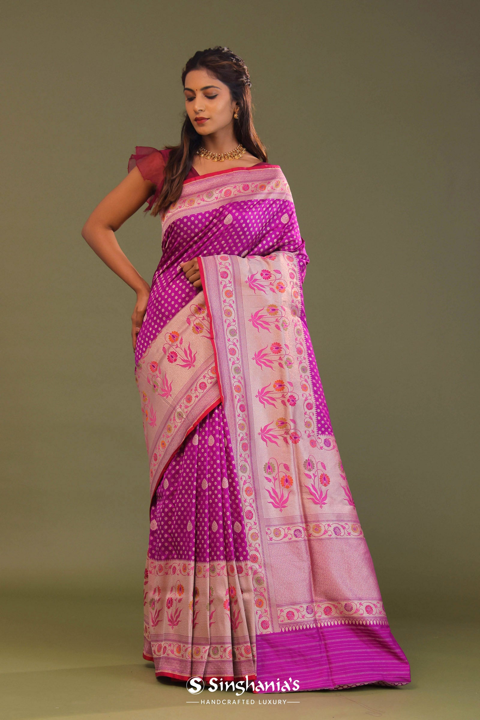 Fushcia Purple Banarasi Saree With Jamdani Pallu And Border Weaving