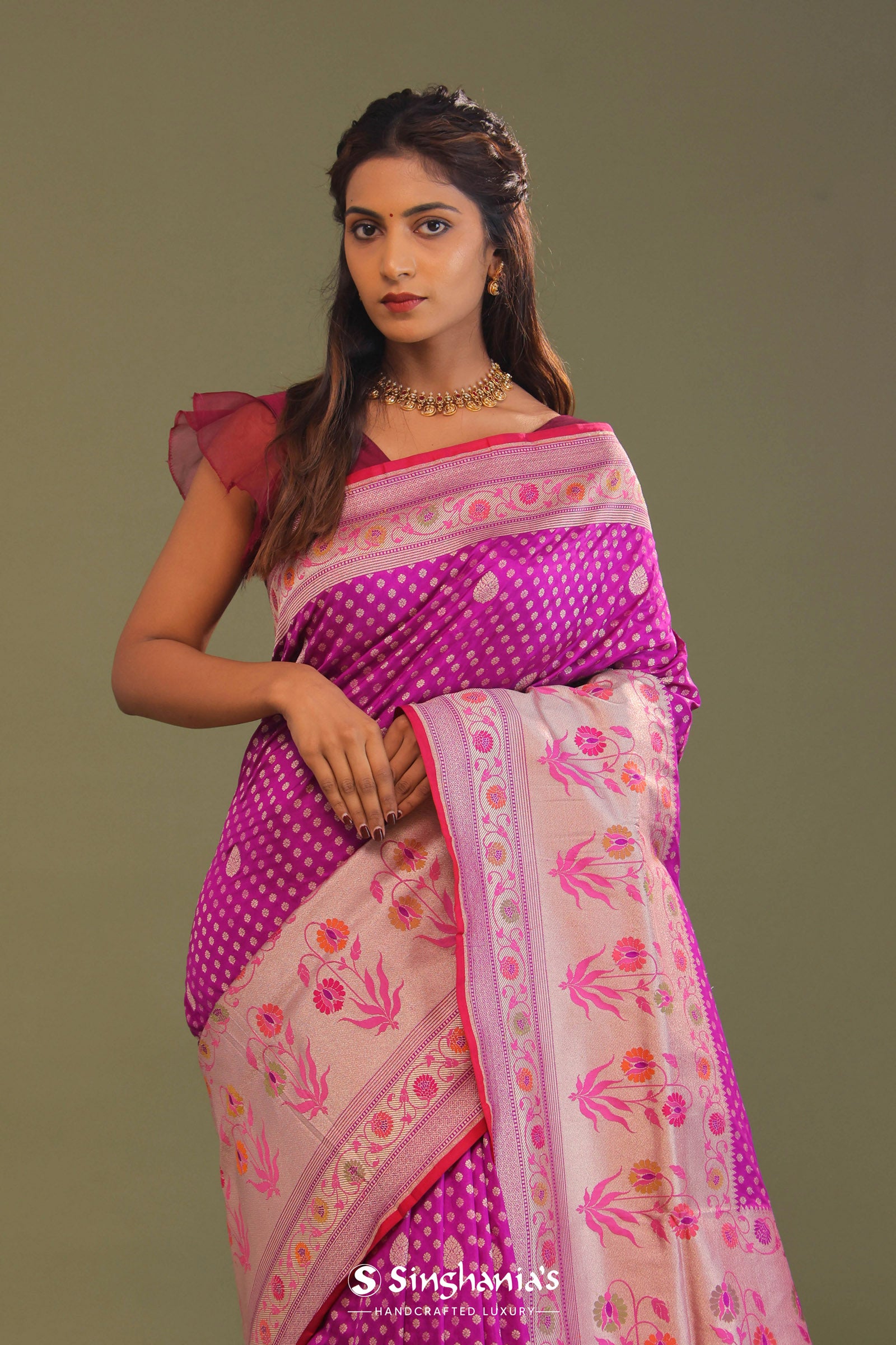 Fushcia Purple Banarasi Saree With Jamdani Pallu And Border Weaving