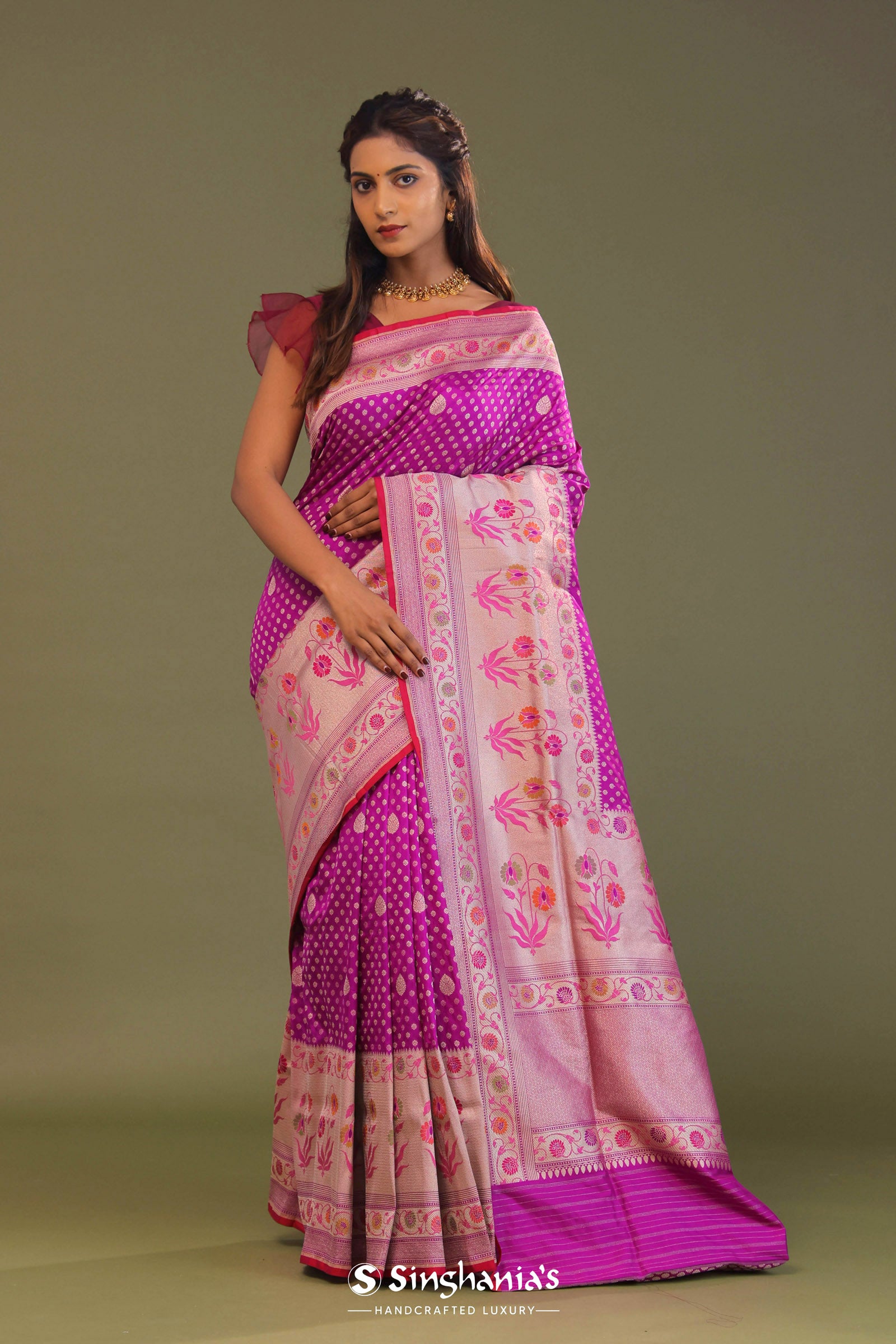 Fushcia Purple Banarasi Saree With Jamdani Pallu And Border Weaving