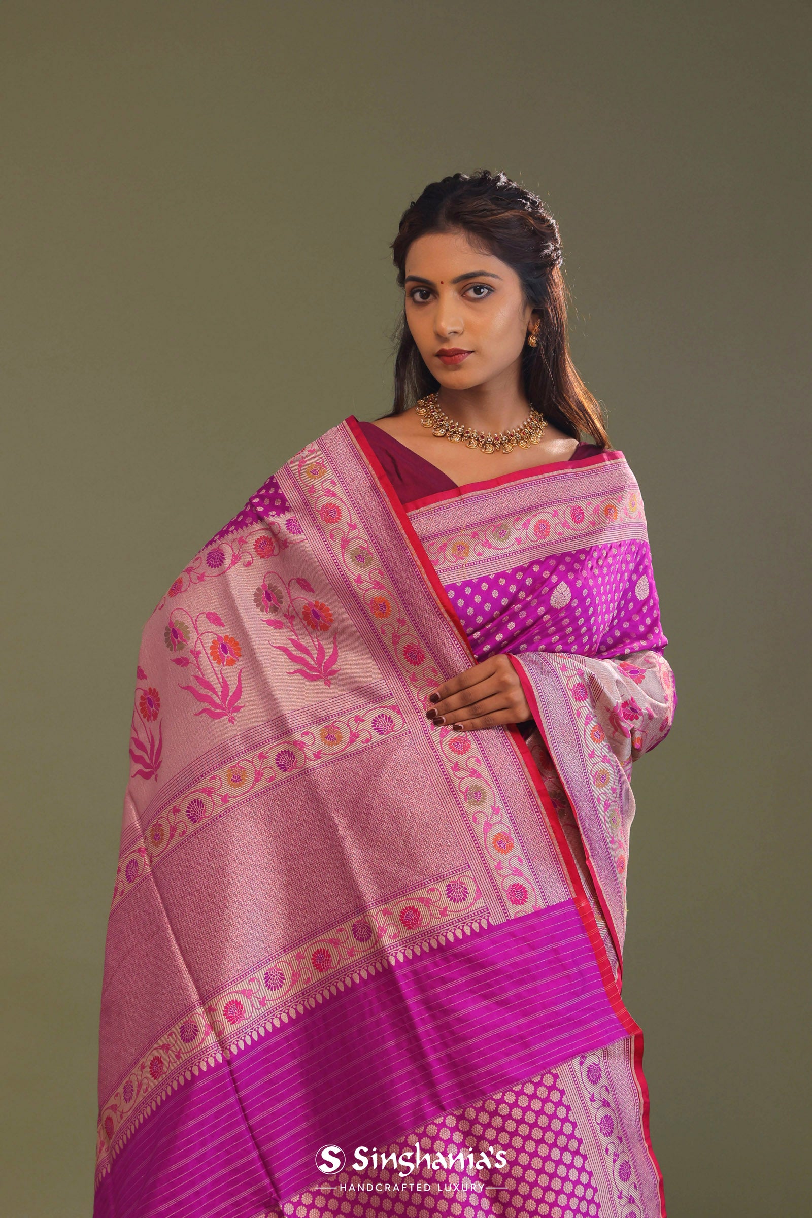 Fushcia Purple Banarasi Saree With Jamdani Pallu And Border Weaving