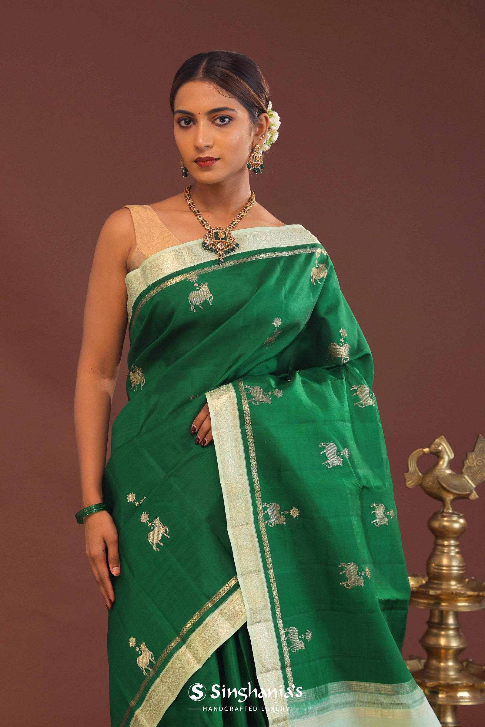 Bottle Green Kanjivaram Saree With Pistachio Border