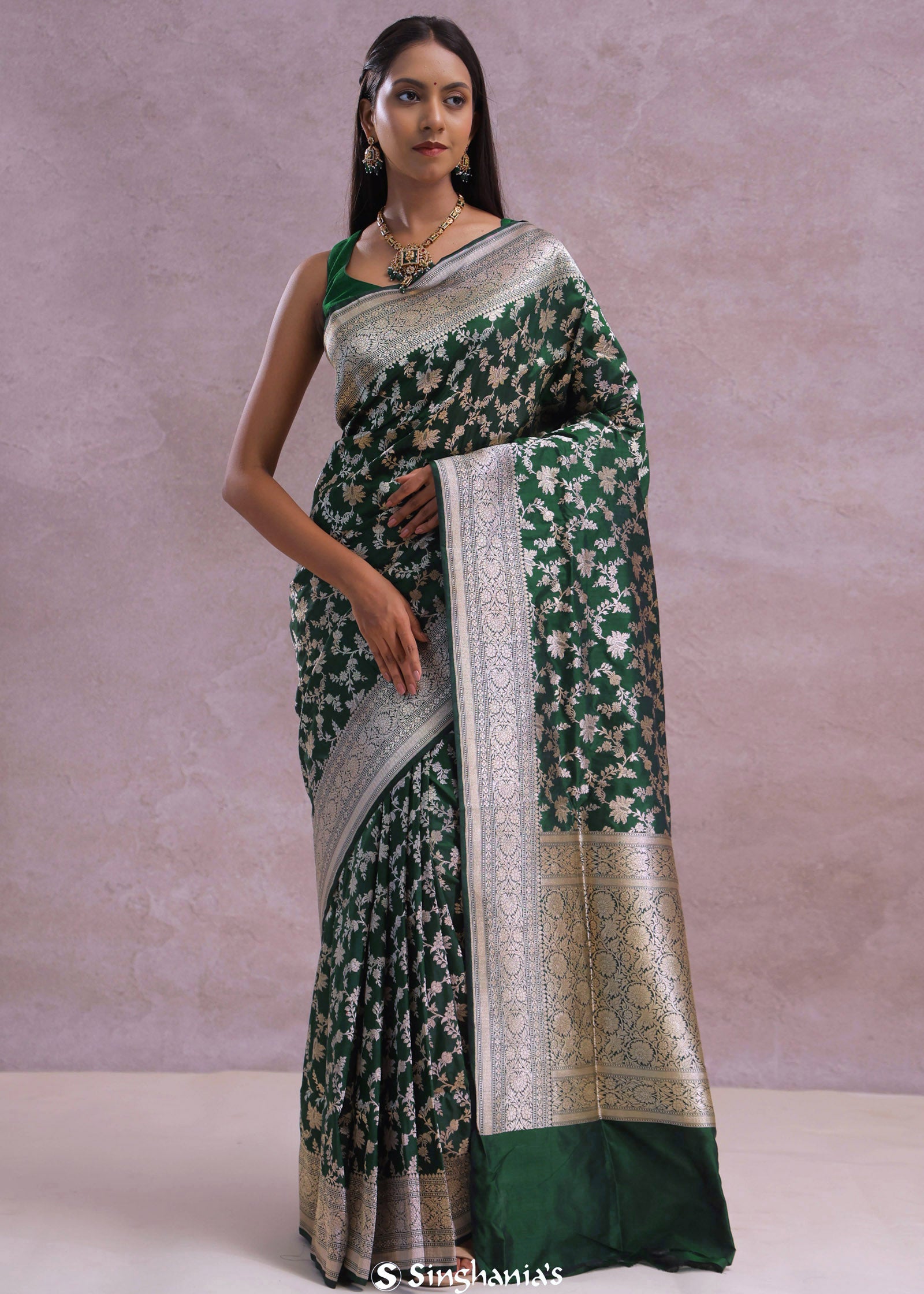 Dark Green Banarasi Silk Saree With Contrast Border