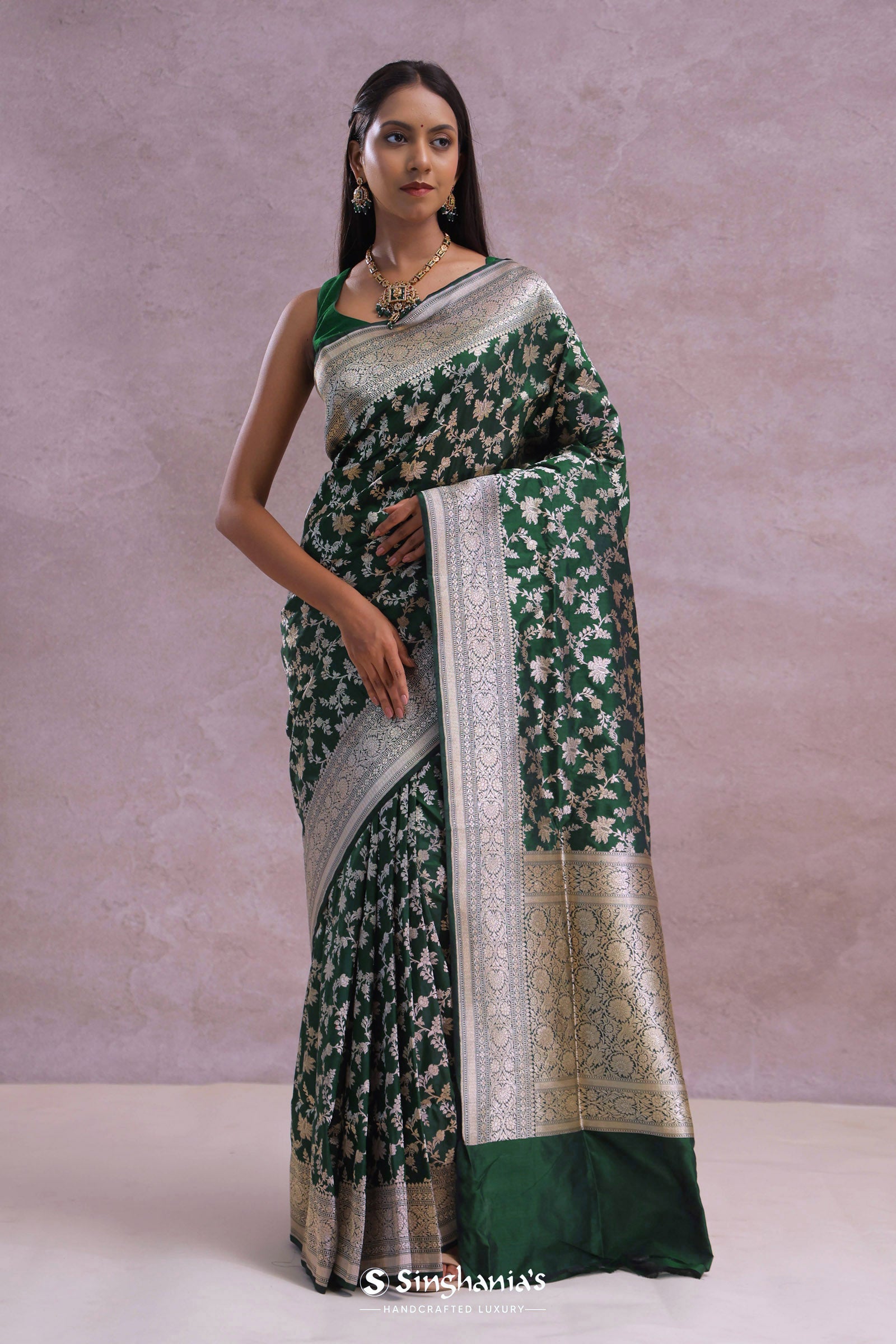 Dark Green Banarasi Silk Saree With Contrast Border