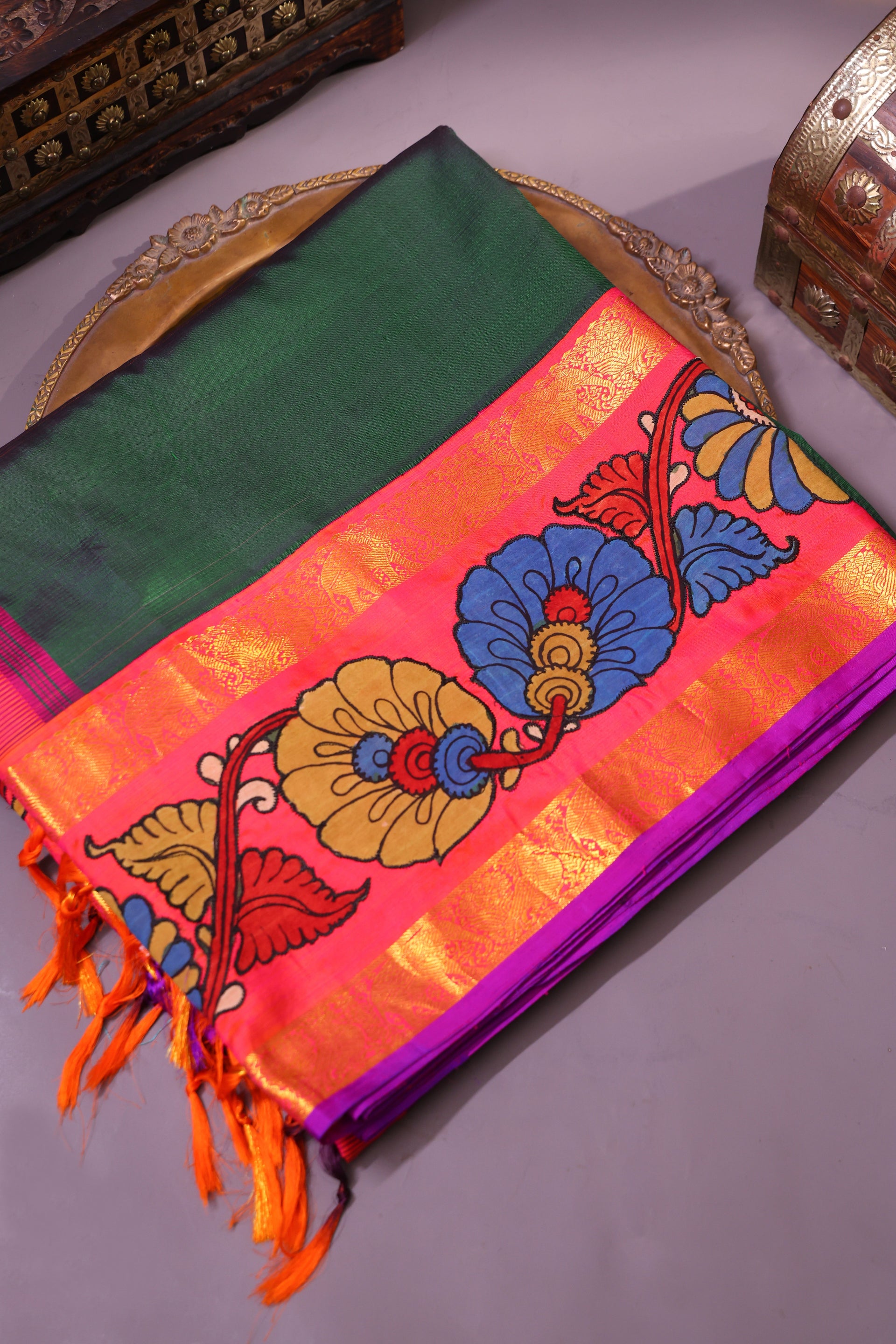 Green Kanchi Pure Silk Saree With Exquisite Hand-Painted Kalamkari Motifs