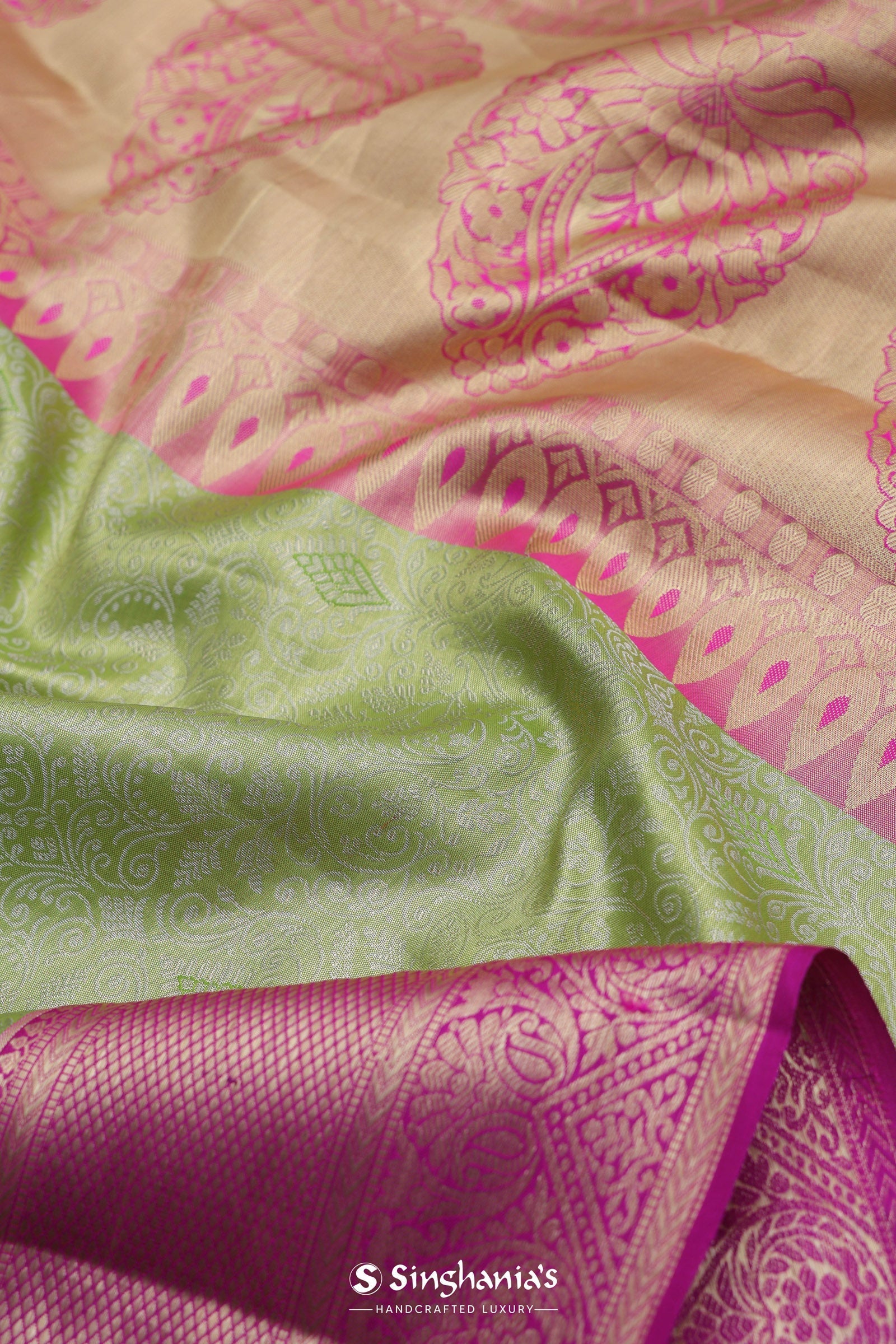 Lime Green Kanjivaram Tissue Silk Saree With Contrast Megenta Border