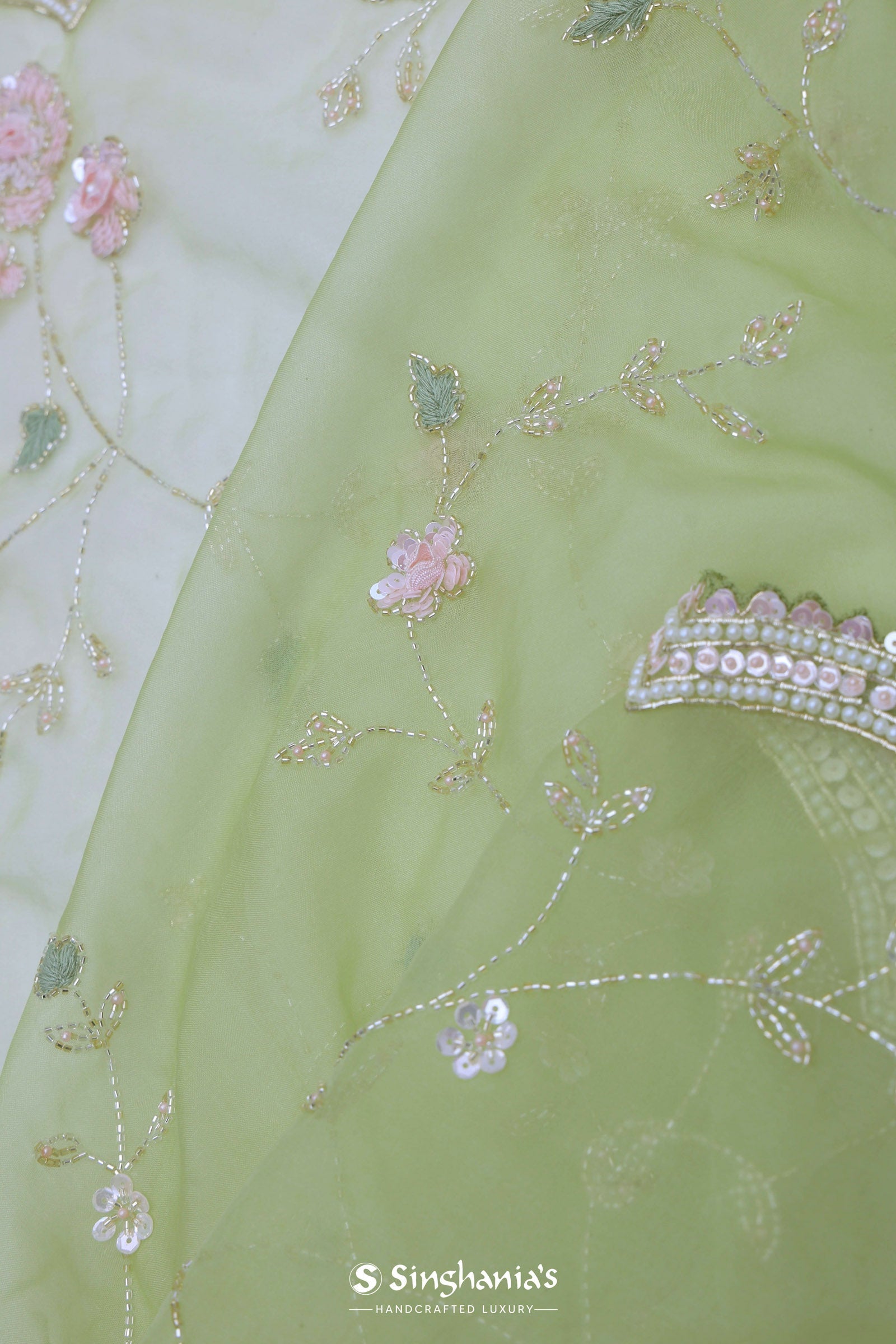 Soft Oilve Green Organza Embroidery Saree With Scallop Border