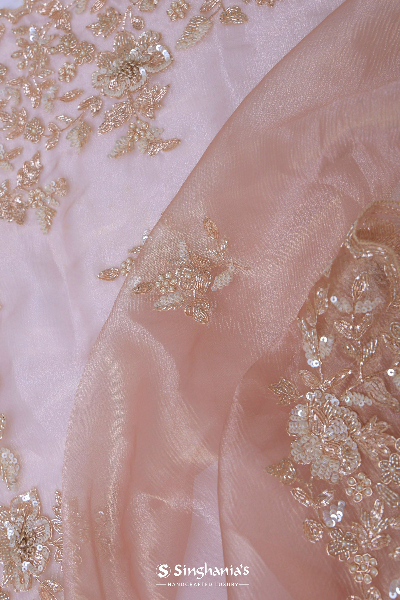 Soft Salmon Pink Organza Saree Embroidery With Scallop Border