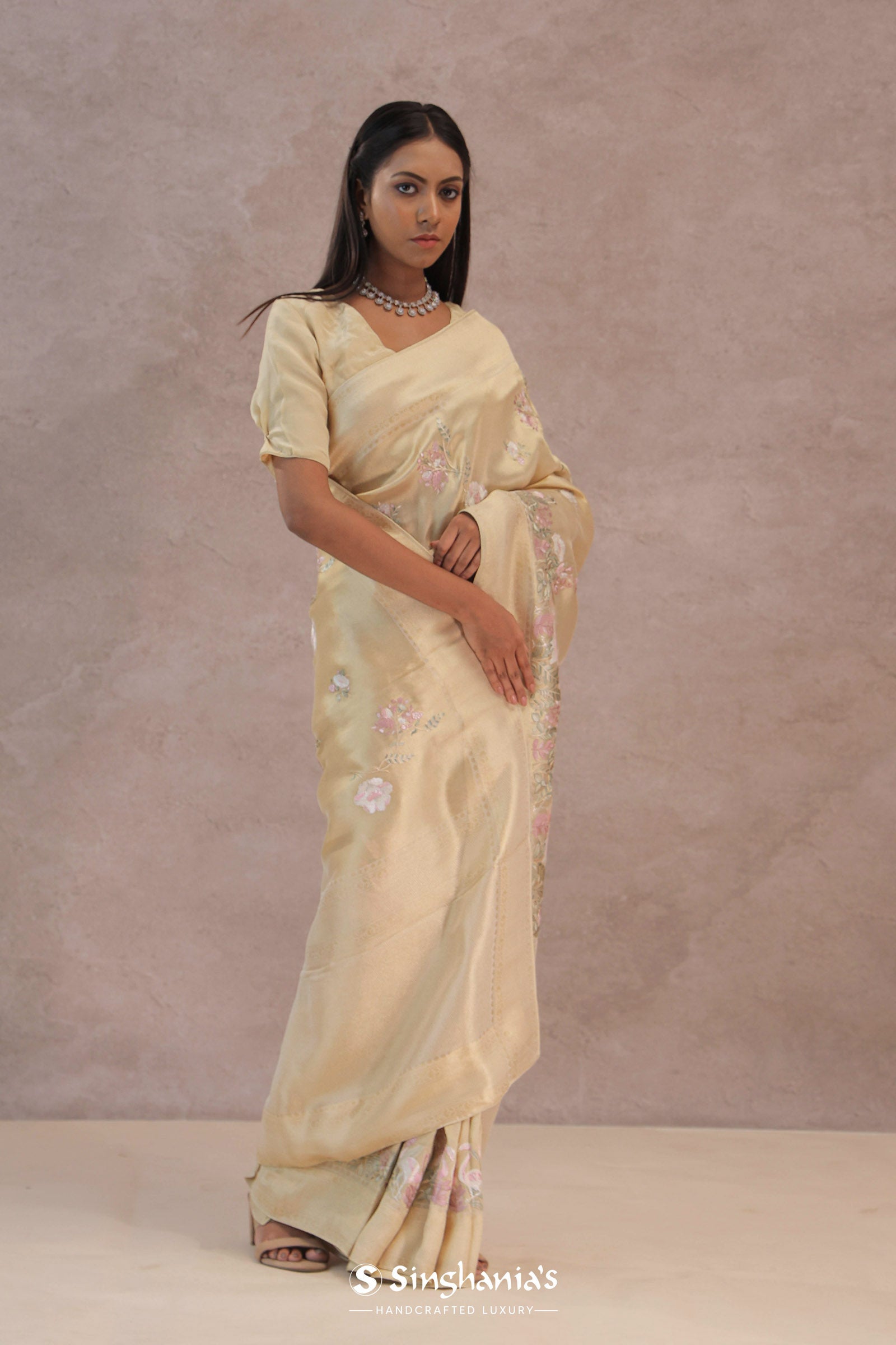 Soft Beige Soft Kanchi Silk Saree With Floral Butti
