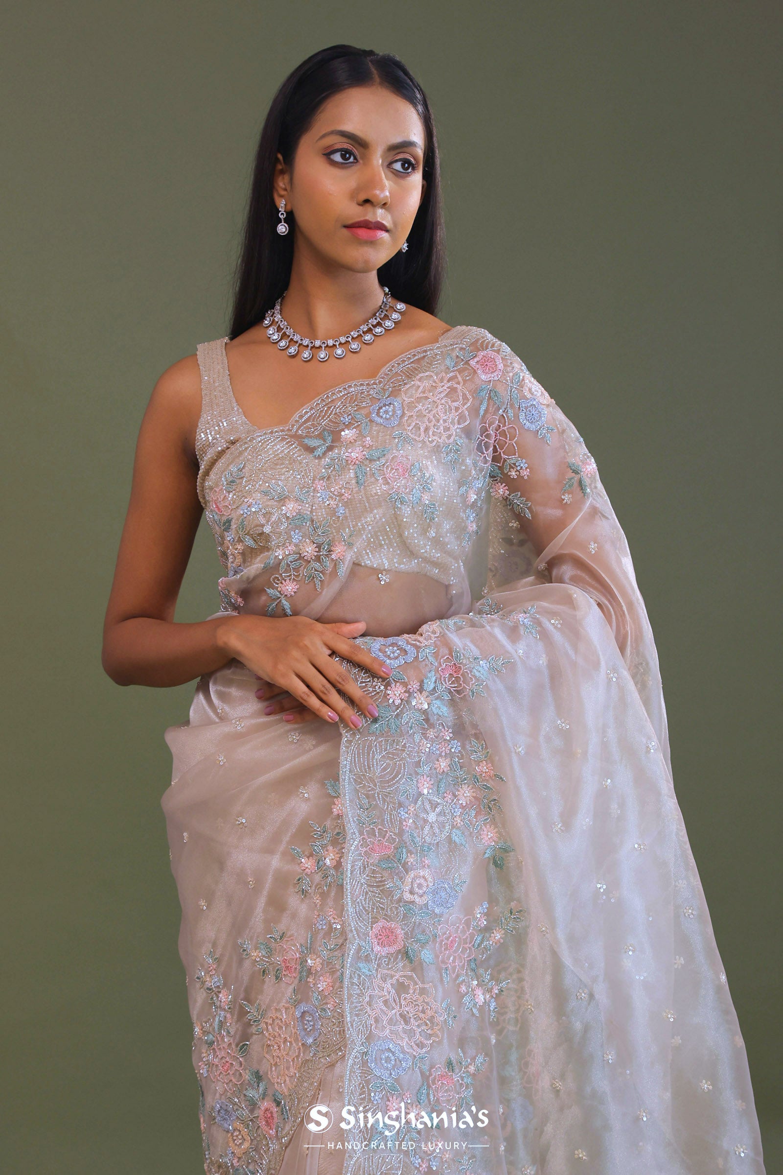 White Tissue Organza Embroidery Saree With Scallop Border