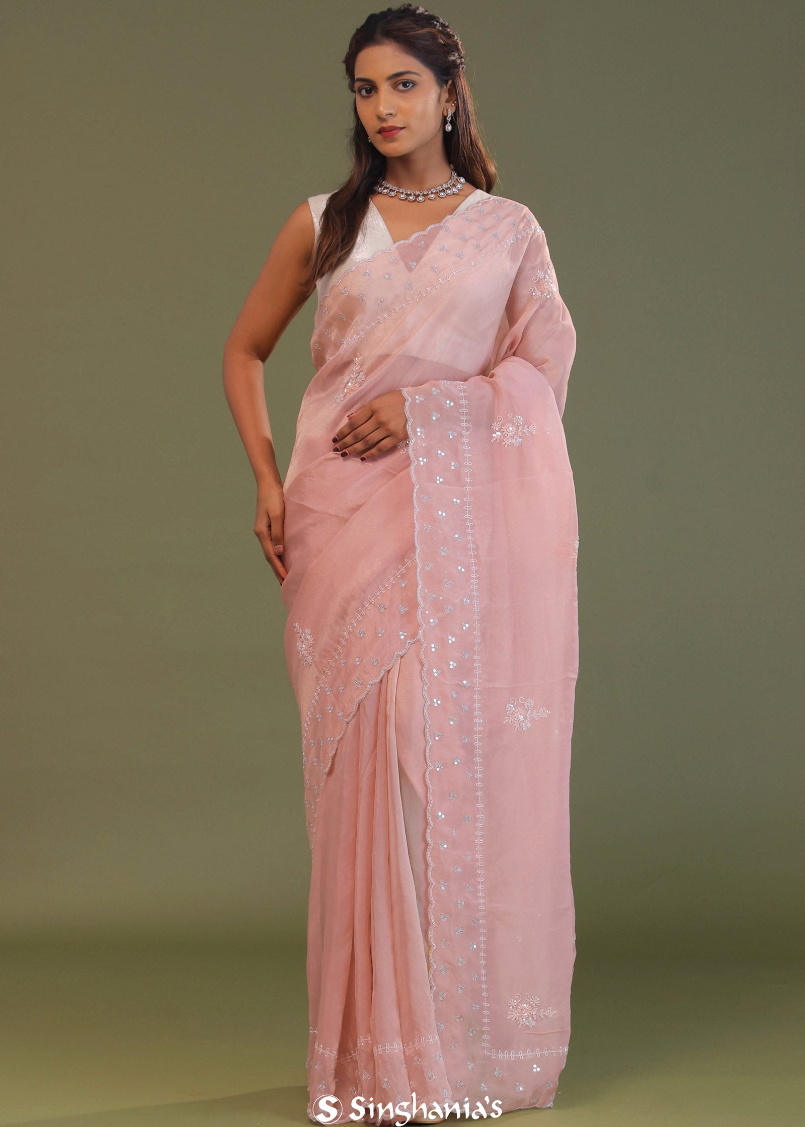 Soft Salmon Pink Organza Embroidery Saree With Scallop Border