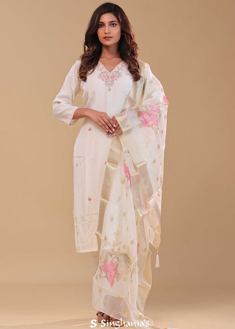 <img> Simple White Chanderi Silk Kurta Set
