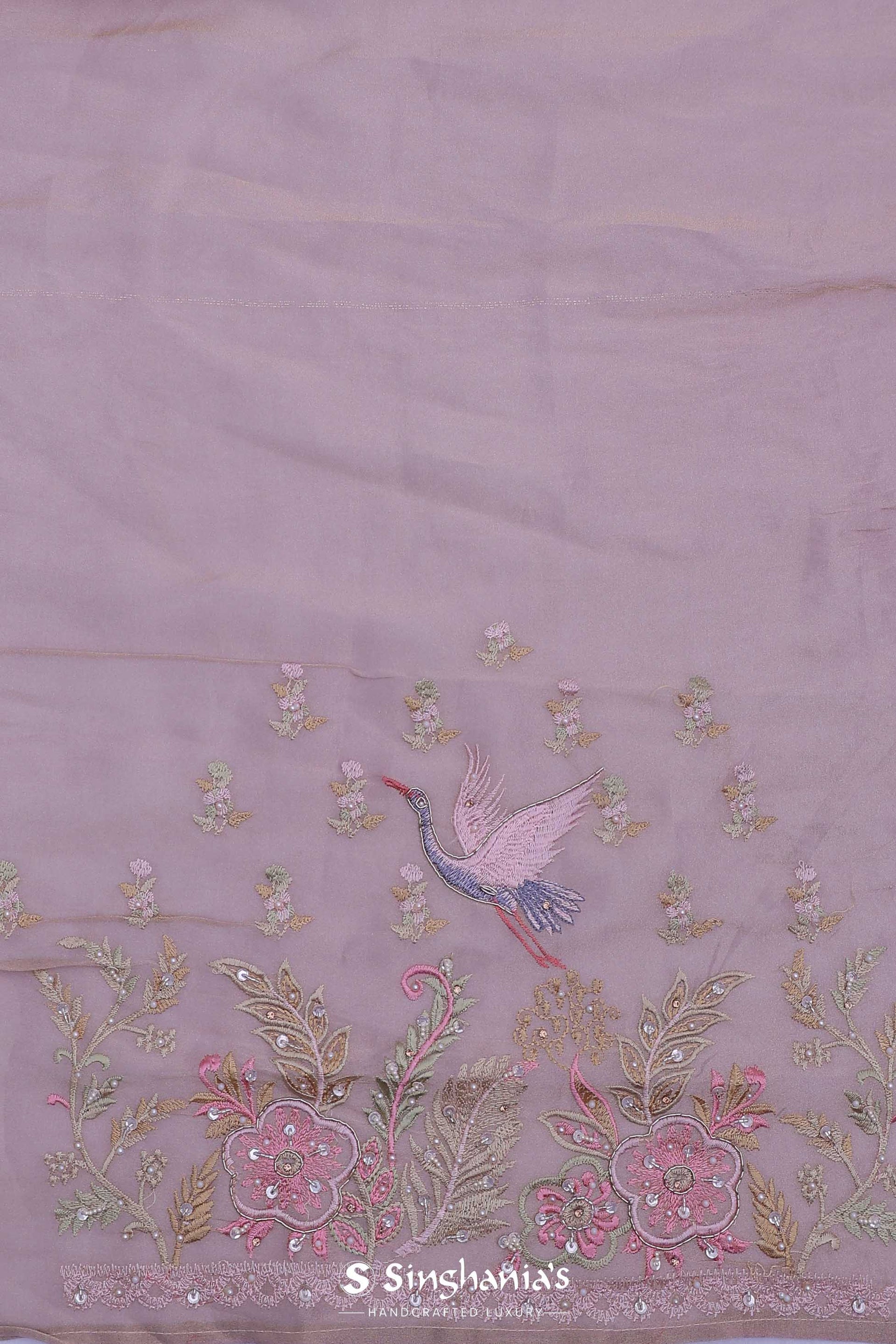 <img> Pastel Pink Crushed Tissue Saree With Scallop
