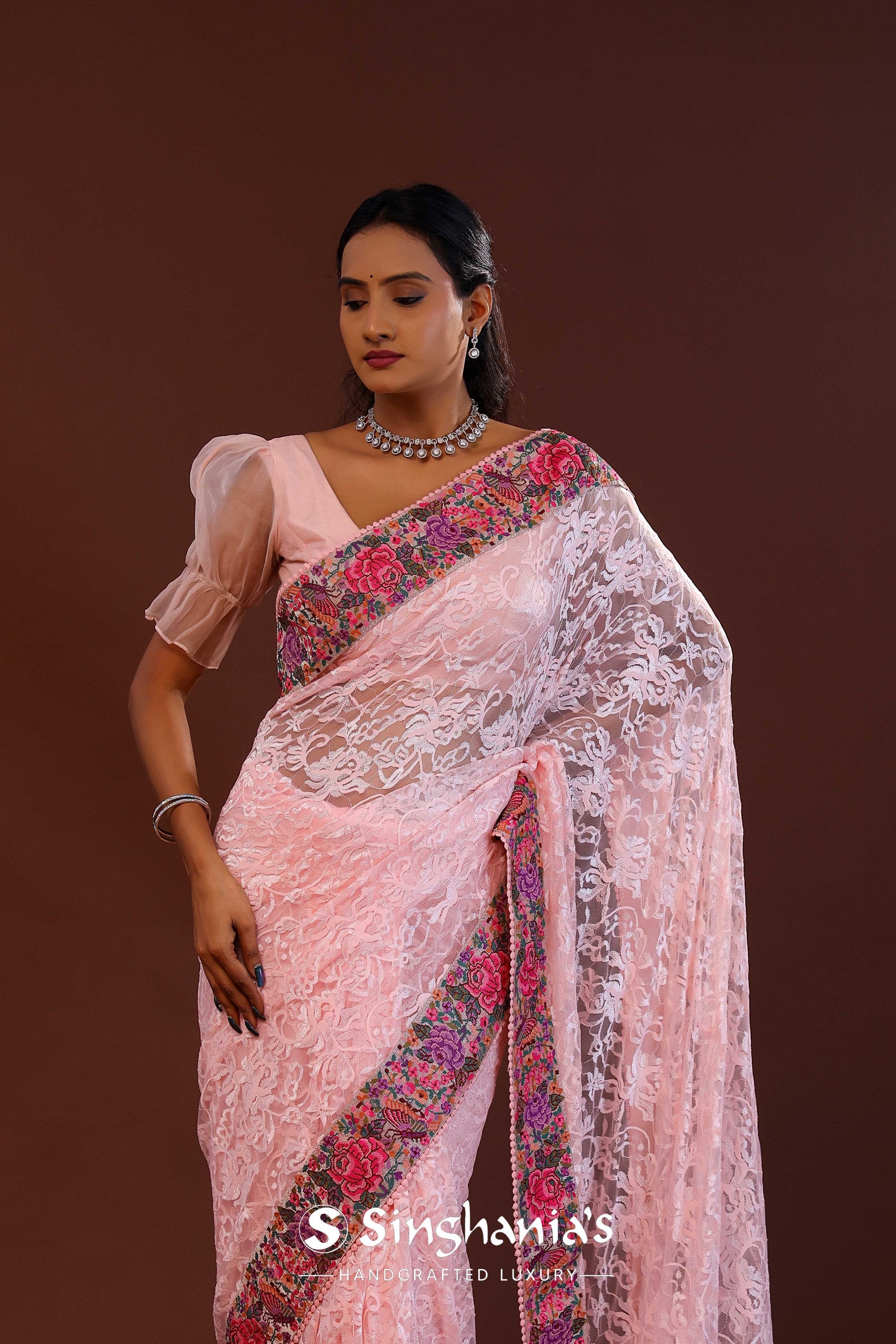 <img> Soft Pink Georgette Saree
