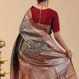 Bottle Green Kanjivaram Saree With Contrast Border