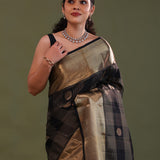Black Kanjivaram Silk Saree With Checks Pattern