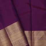 Green Kanjivaram Silk Saree With Contrast Border