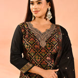 Midnight Black Geometric Animal And Floral Motif Silk Blend Straight Cut Set
