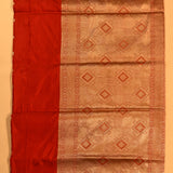 Red Dual Tone Zari Floral Jaal Pure Silk Banarasi Saree With Geometric Diamond Zari Pallu