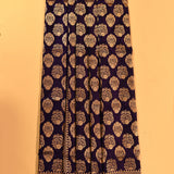 Violet Purple Gold Zari Floral Bouquet Butti Pure Silk Banarasi Saree With Gold Geometric Pallu