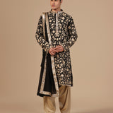 Noir Zari Kurta Set With Sequin Dupatta