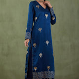 Floral Foil Print Dark Blue Straight Kurta And Pant