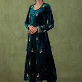 Emerald Green Velvet Straight Zardosi Work Kurta And Plain Pant