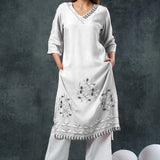 Off-White Rayon Kurta Set With Leaf Embroidery